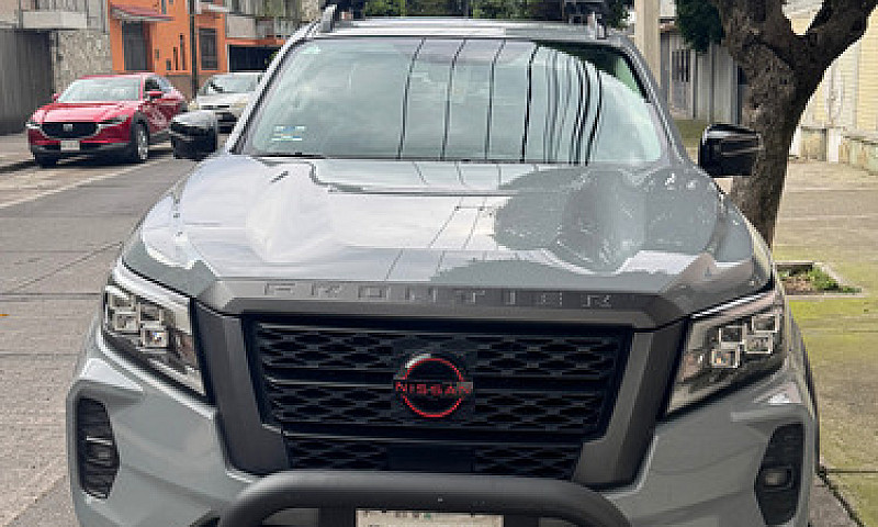 Nissan Frontier 2.5 ...