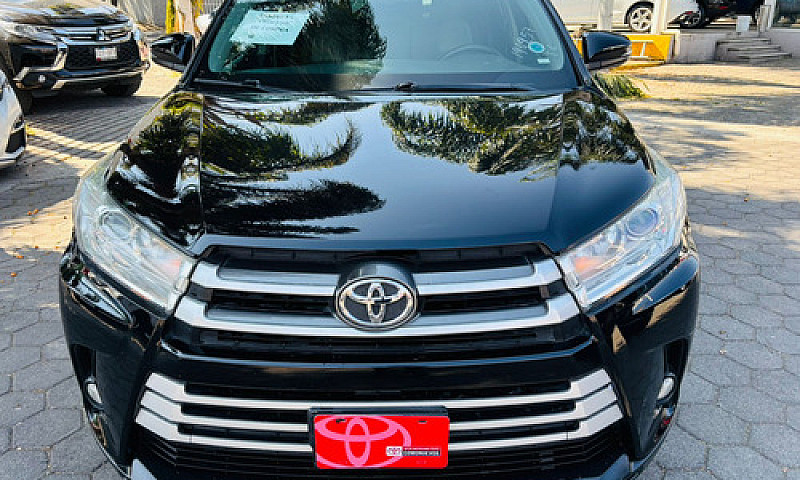 Toyota Highlander 20...
