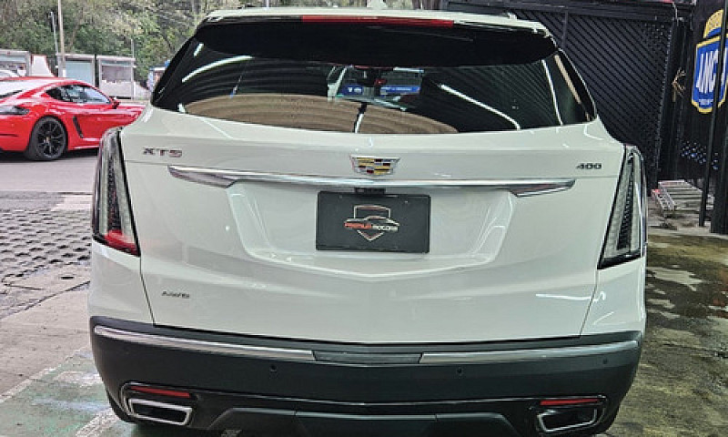 Cadillac Xt5 2020...