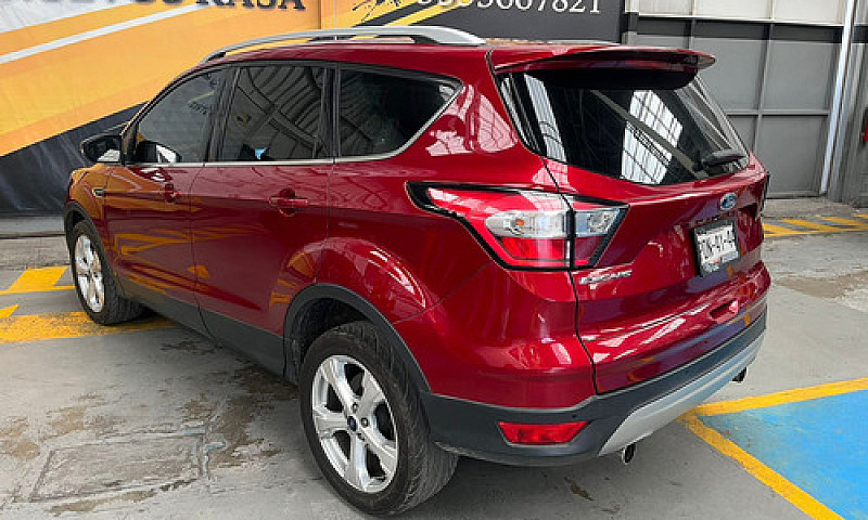 Ford Escape 2017...