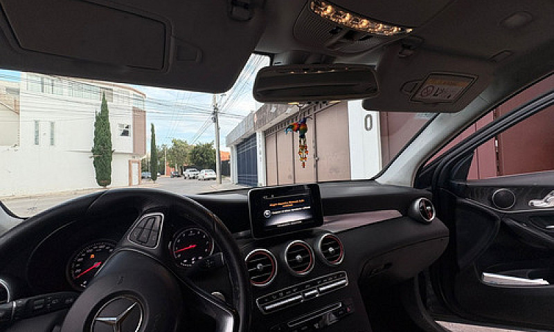 Mercedes-Benz Glc 30...