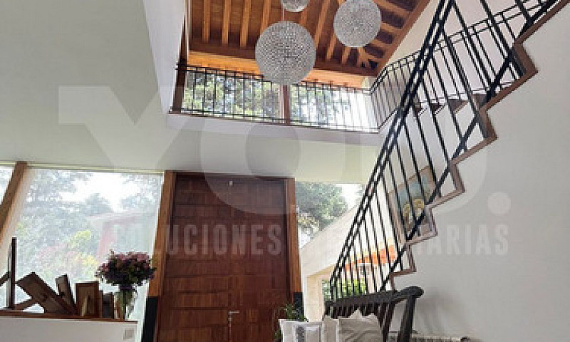 Casa En  Venta Con J...