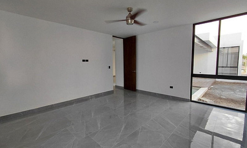 Casa De Una Planta E...