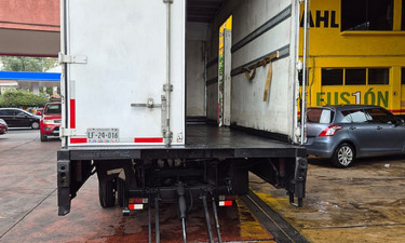 Freightliner Fl 360 ...