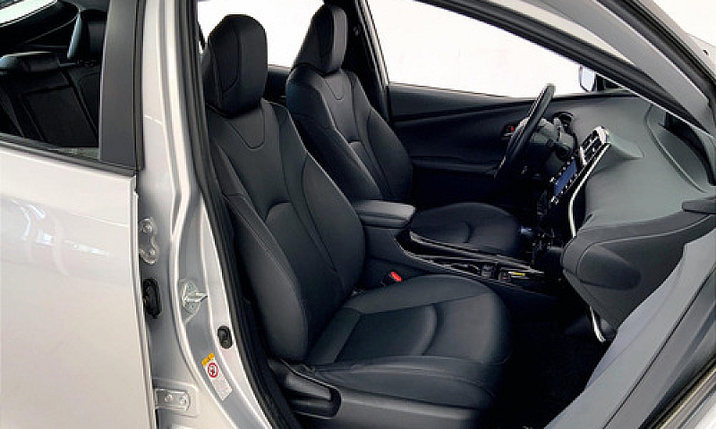 Toyota Prius 2020...