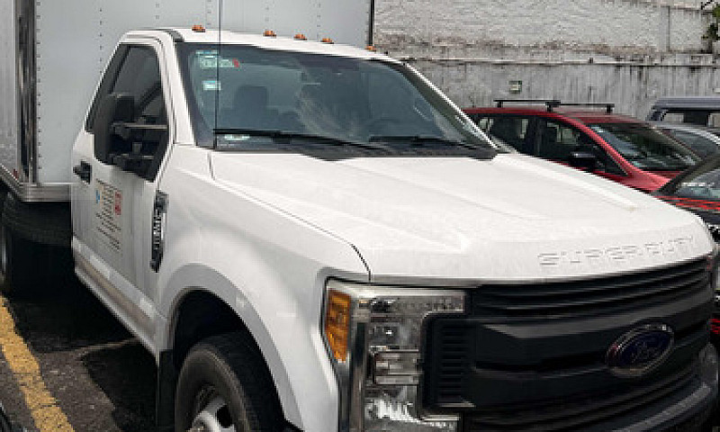 Ford F-350 6.3L Xl 6...