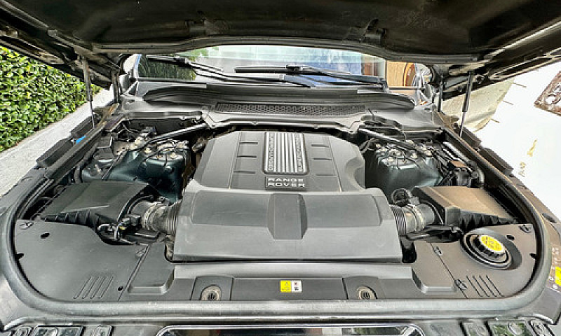 Land Rover Range Rov...