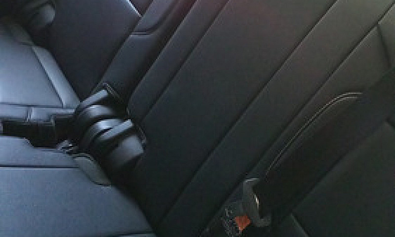 Chevrolet Suburban 5...