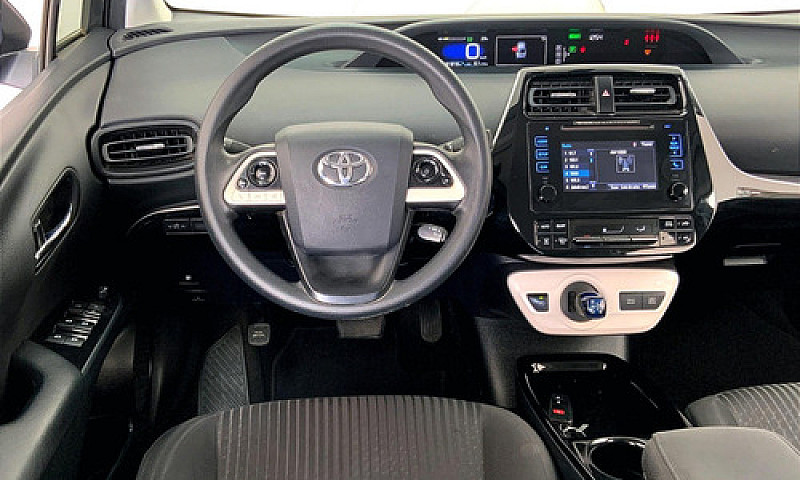 Toyota Prius 2017...