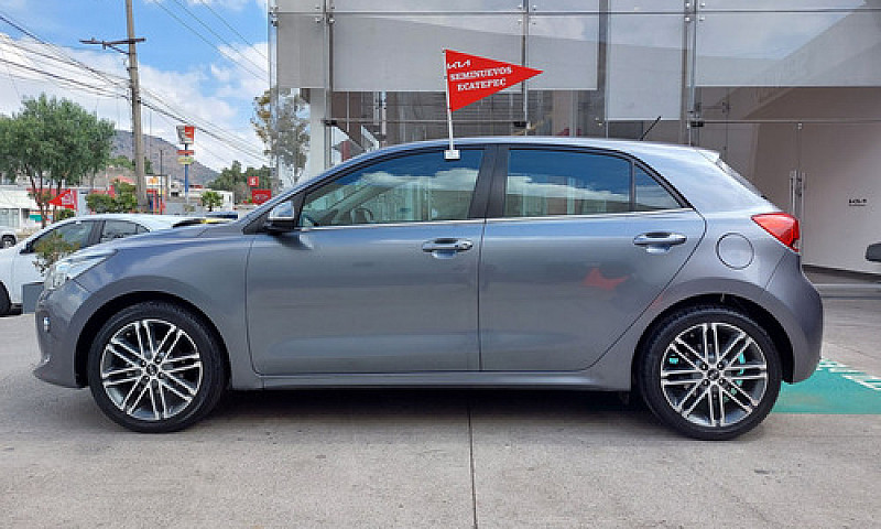 Kia Rio 2018...