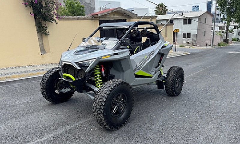 Rzr Turbo R Ultimate...