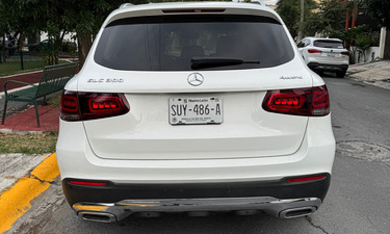 Mercedes-Benz Clase ...