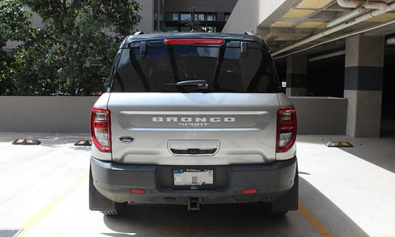 Ford Bronco Sport 1....