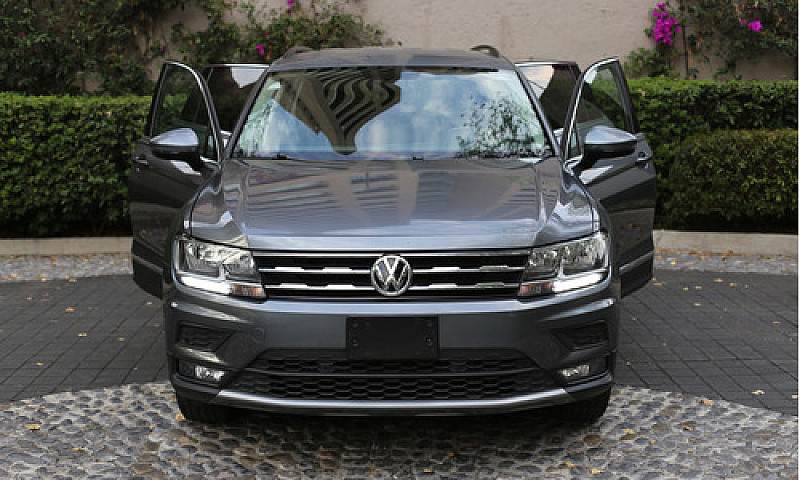 Volkswagen Tiguan 1....