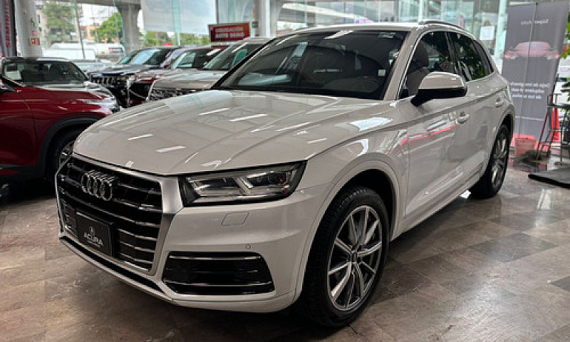 Audi Q5 2020...