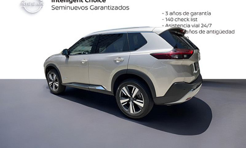 Nissan X-Trail 2024...