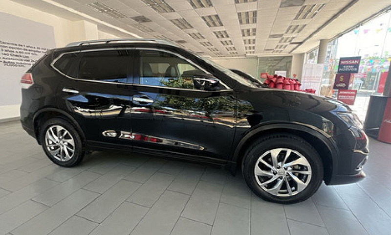 Nissan X-Trail 2017...
