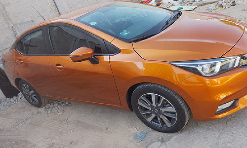 Nissan Versa 1.6 Adv...