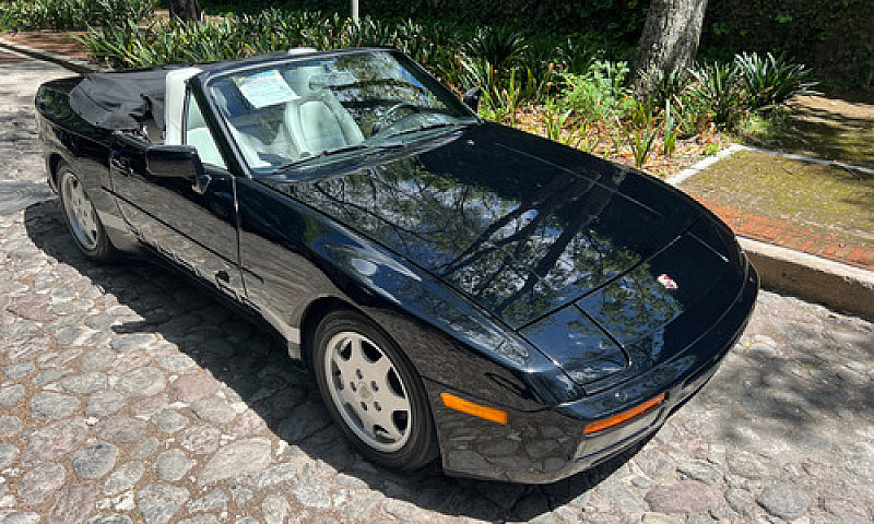 Porsche 944 Cabriole...