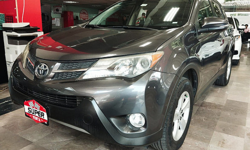 Toyota Rav4 2014...