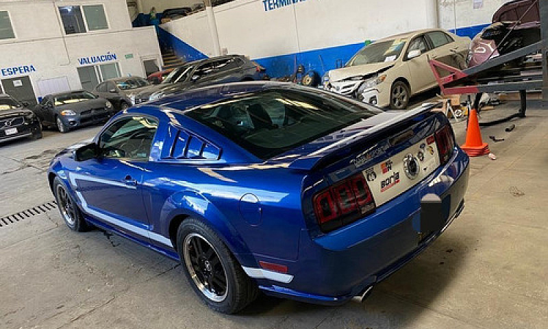 Ford Mustang 4.6 Gt ...