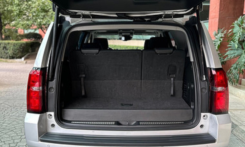 Chevrolet Tahoe 5.4 ...
