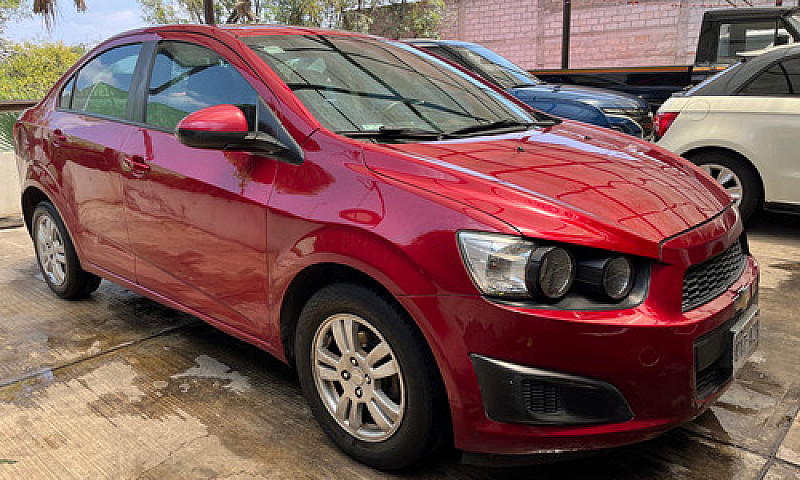 Chevrolet Sonic 1.6 ...