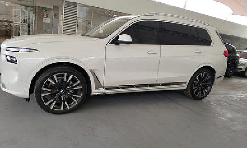 Bmw X7 2024...