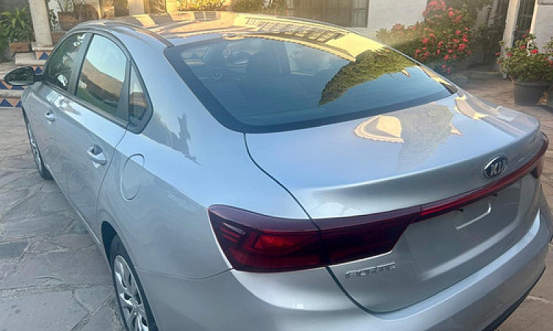 Kia Forte 2.0 L At...