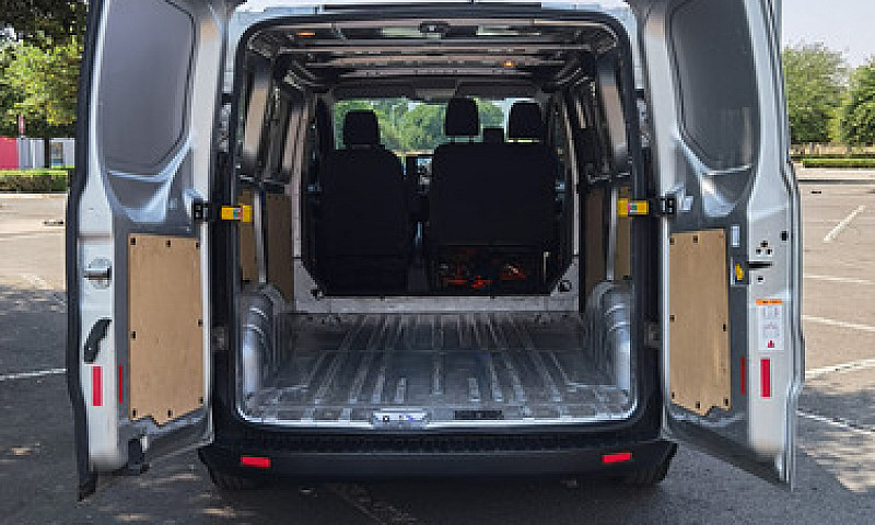 Ford Transit 2.2 Van...