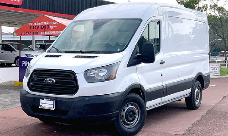 Ford Transit 2017...