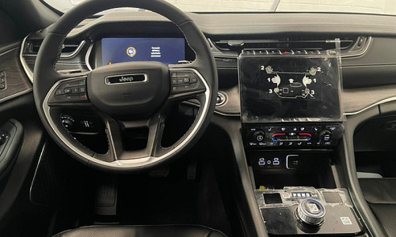 Jeep Grand Cherokee ...