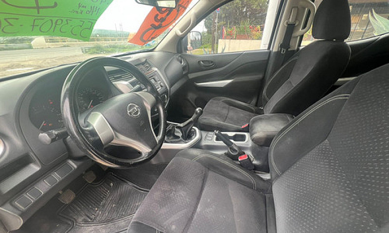 Nissan Np 300 Se 2.5...