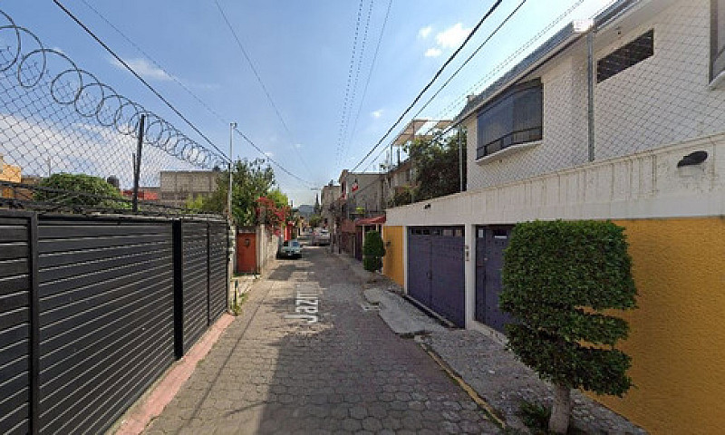 Casa - Remate Bancar...