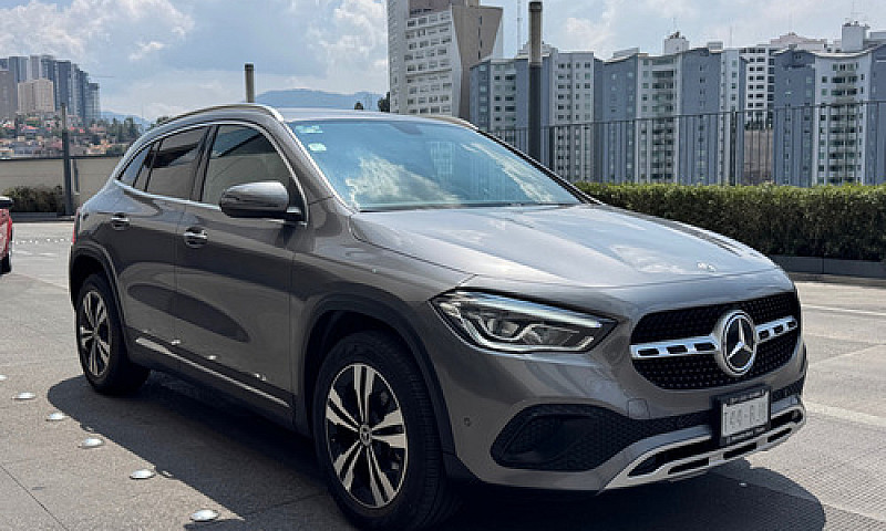 Mercedes-Benz Clase ...