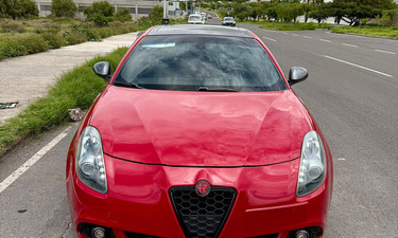 Alfa Romeo Giulietta...