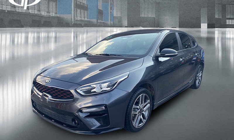 Kia Forte Hb 2021...