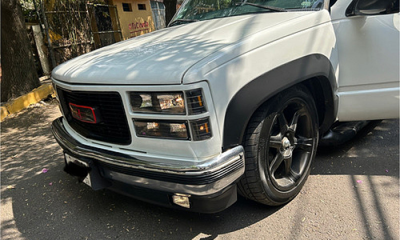 Chevrolet Silverado ...
