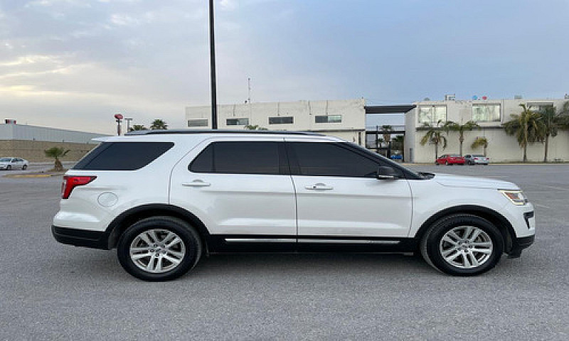 Ford Explorer 2019...