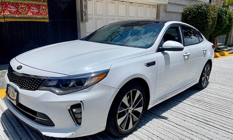 Kia Optima 2.0 L Tur...