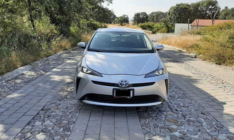 Toyota Prius 1.8 Bas...