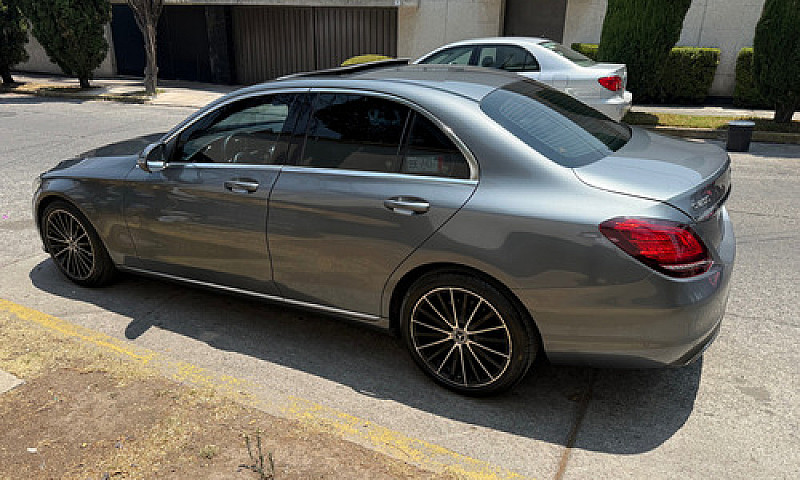 Mercedes-Benz Clase ...