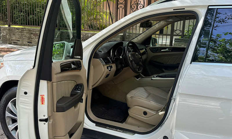 Mercedes - Benz Gl-C...