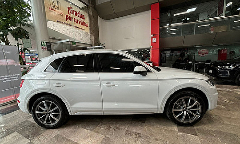 Audi Q5 2020...