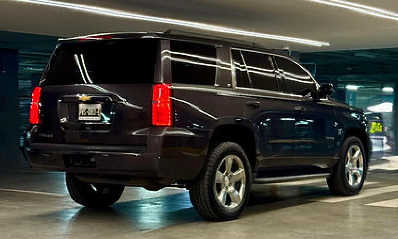 Chevrolet Tahoe 5.4 ...
