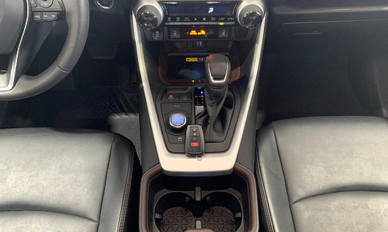 Toyota Rav4 2023...