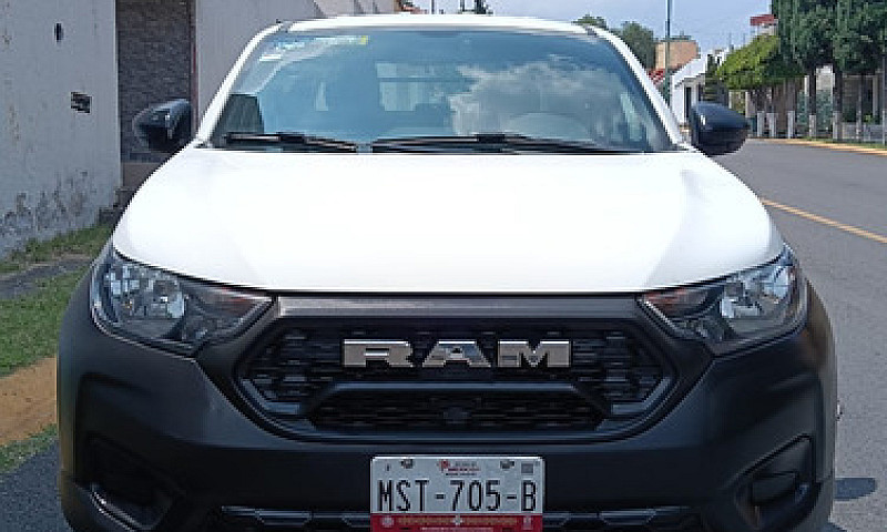 Dodge Ram 700 Doble ...