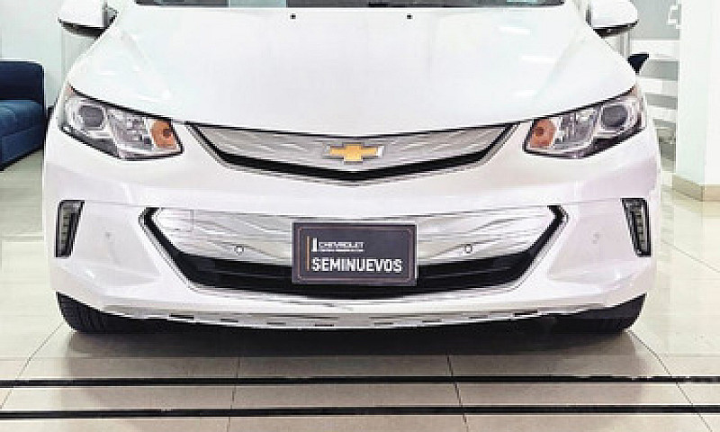 Chevrolet Volt 2017...