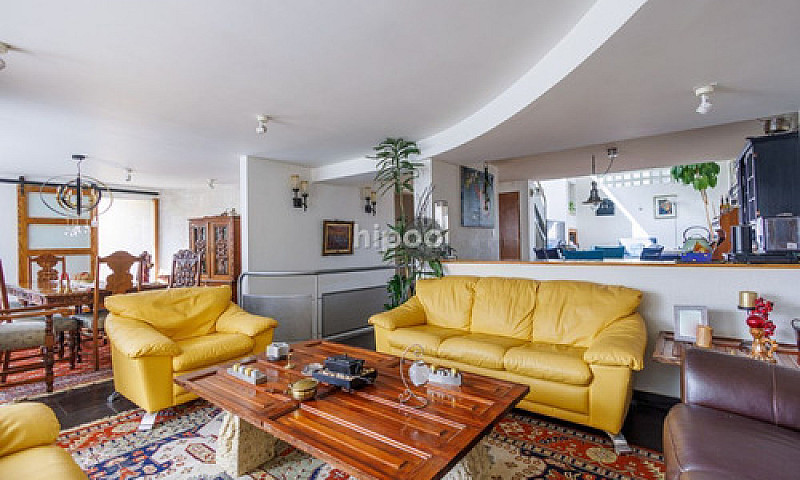 Casa En Venta En Lom...