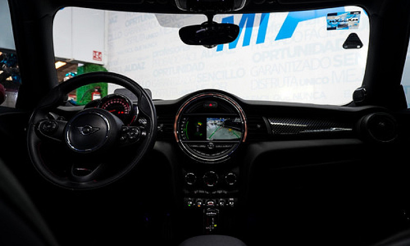 Mini Cooper John Coo...